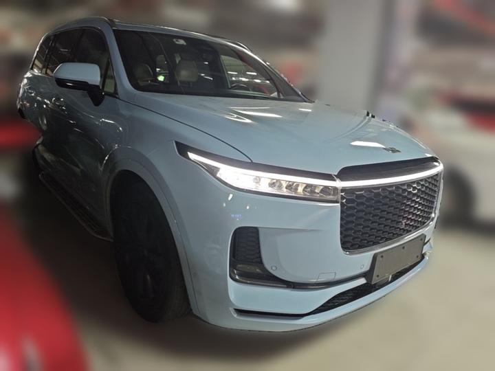 Li Auto ONE 2021 EREV 6-Seater photo 3