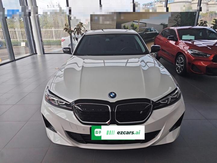 i3 2023 eDrive 40 L M Night Package photo 2