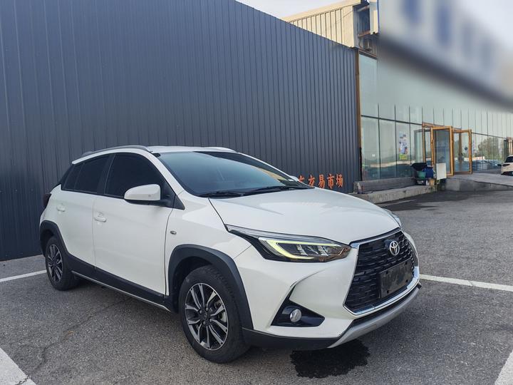 YARiS L 2022 X 1.5L CVT Luxury PLUS photo 3