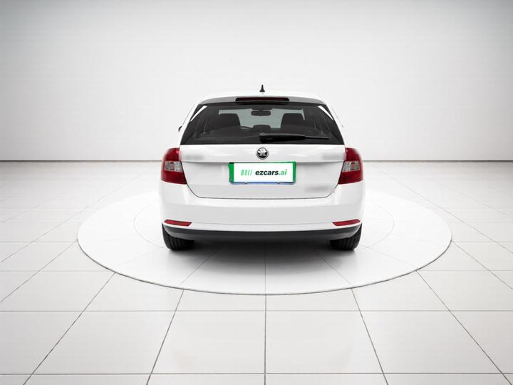 Rapid Spaceback 2016 Facelift 1.4L MT photo 5