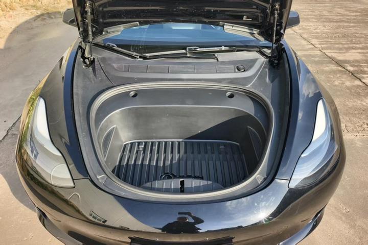 Model 3 2022 RWD photo 6