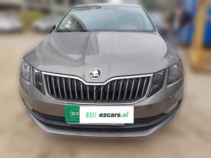 Octavia 2018 TSI230 DSG Comfort photo 2