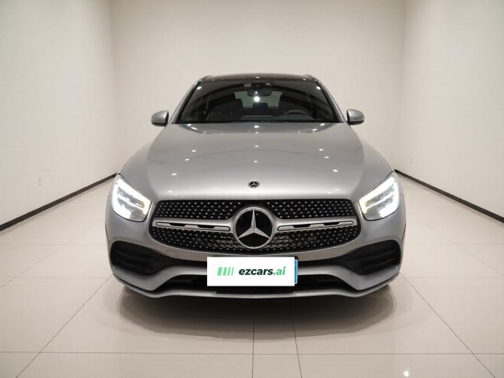 GLC 2020 Facelift GLC 260 L 4MATIC Luxury photo 2