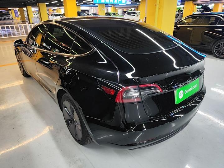 Model 3 2022 RWD photo 4