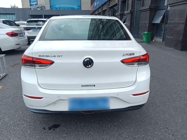 Excelle 2021 Facelift Classic 1.5L AT Elite photo 5