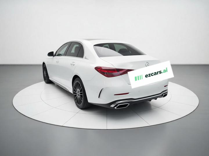 C-Class 2024 C 260 L photo 4