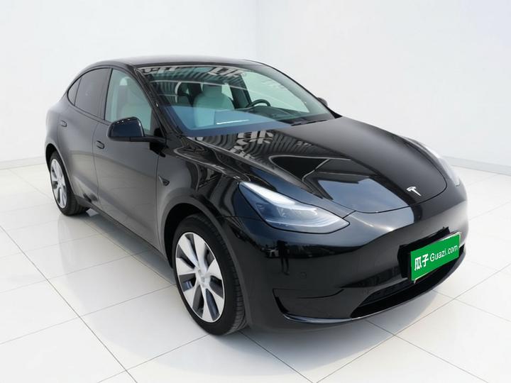 Model Y 2022 Facelift RWD photo 3