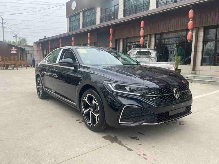 Passat 2026 380TSI photo 3