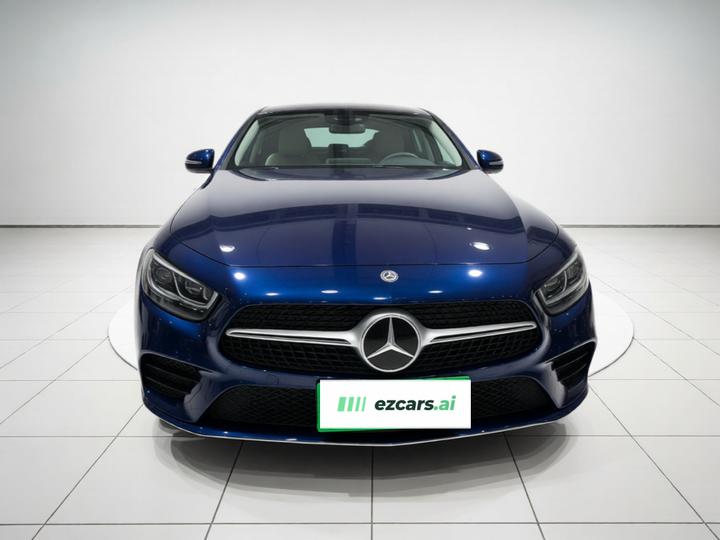 CLS 2018 CLS 300 Dynamic photo 2