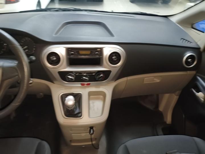 Refine M3 2019 1.6L Luxury photo 7