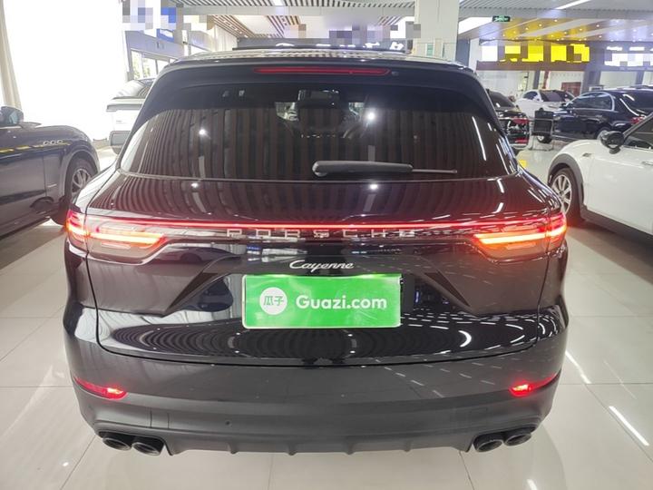 2019 Cayenne 3.0T photo 3