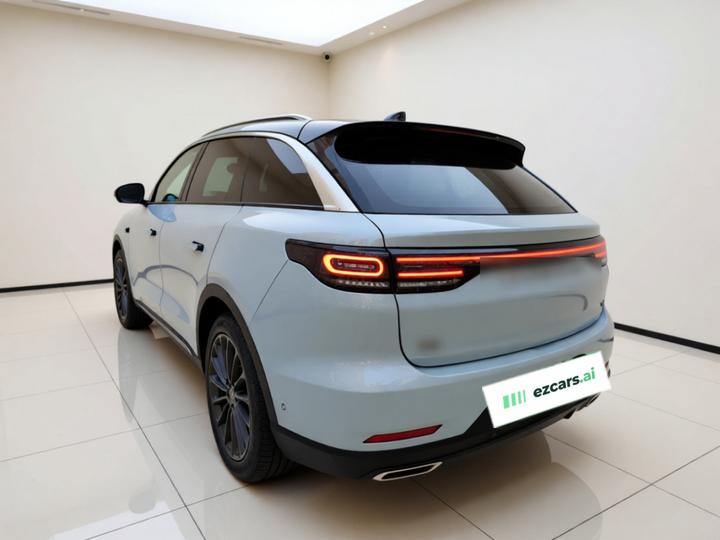 Leapmotor C11 2024 EV 580 Exclusive photo 4