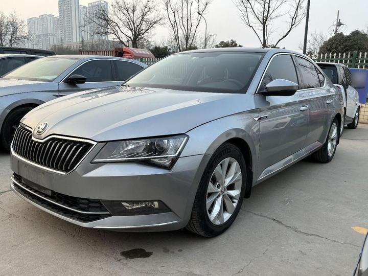 Superb 2018 TSI330 DSG Comfort China V