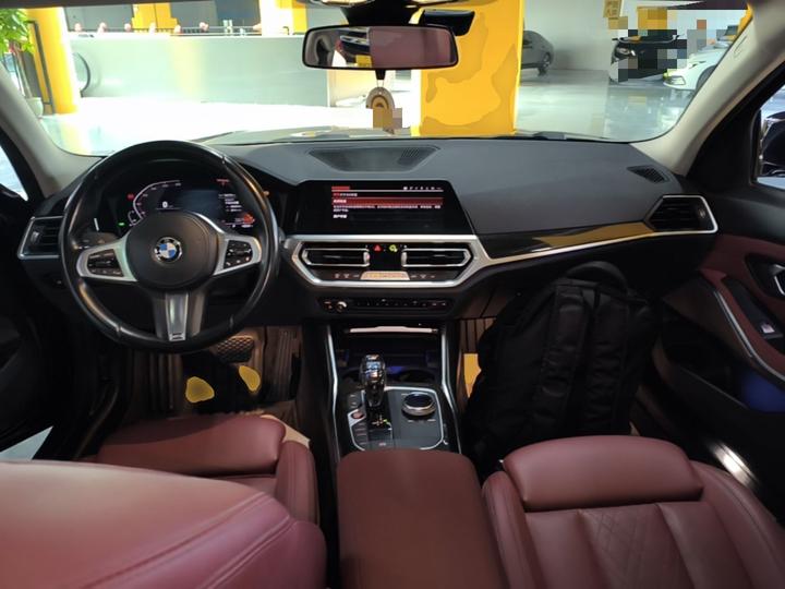 3 Series 2022 Facelift 325Li M Sport Package photo 5