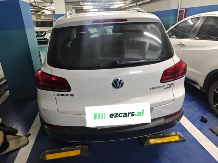 Tiguan 2015 1.8TSI AT AWD Luxury photo 6