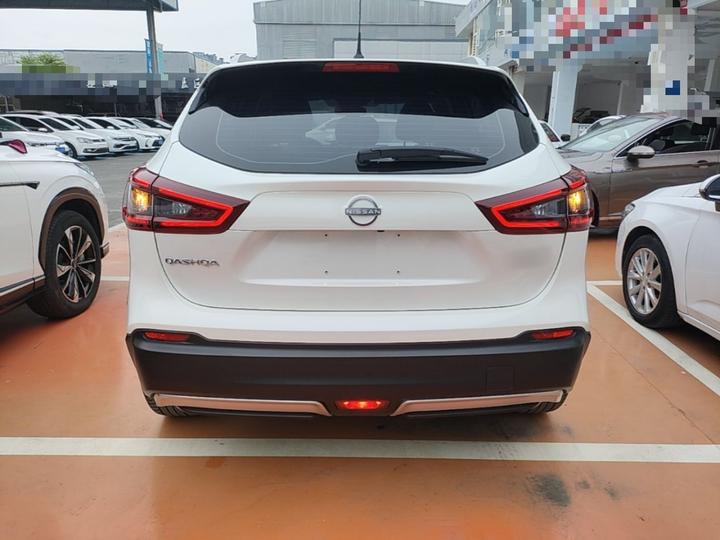 Qashqai 2023 Classic 2.0L CVT XV Comfort photo 3