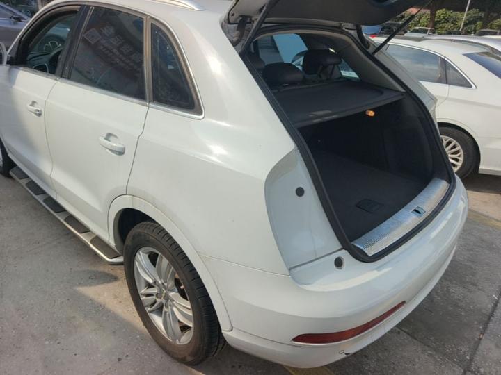 Q3 2015 35 TFSI Comfort photo 4