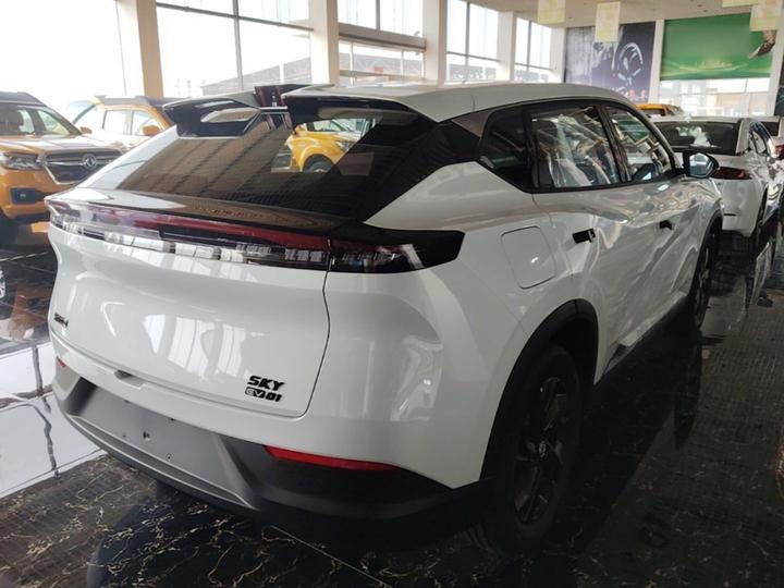 SKY EV01 2025 530km AIR Elite photo 4