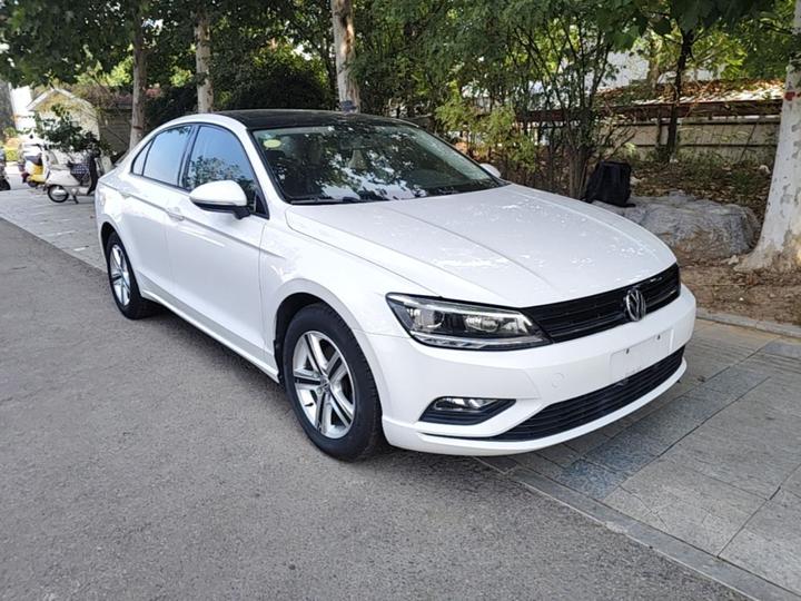 Lamando 2017 230TSI DSG photo 3