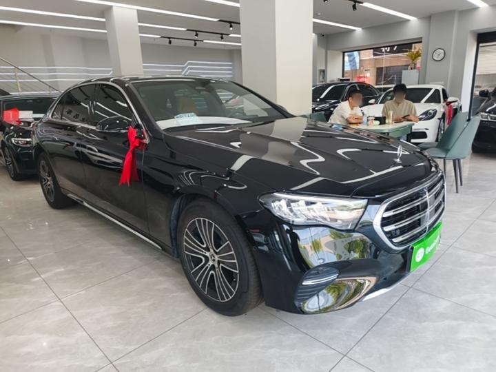 E-Class 2025 E 260 L photo 3