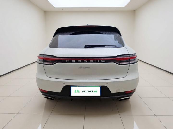 2018 Macan 2.0T photo 5