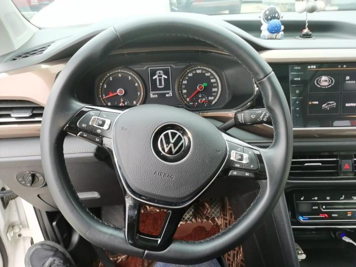 Tharu 2021 280TSI RWD Luxury PLUS photo 2
