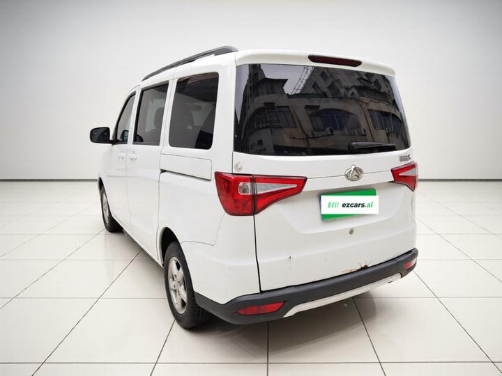 2019 1.5L Oushan 5-SeaterJL473QG photo 4