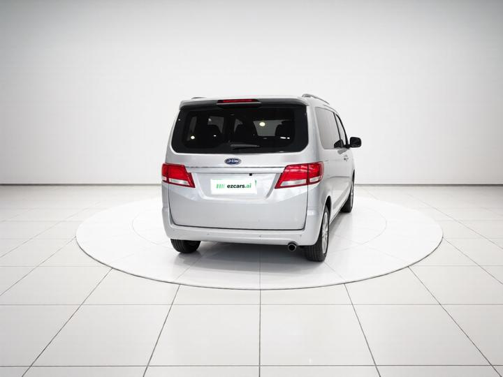 Refine M4 2016 2.0L MT Comfort photo 3