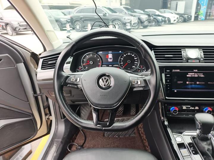 2019 380TSI RWD Business China VI photo 3