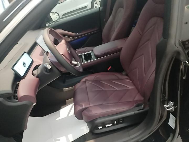 ET5T 2025 75kWh Touring photo 6