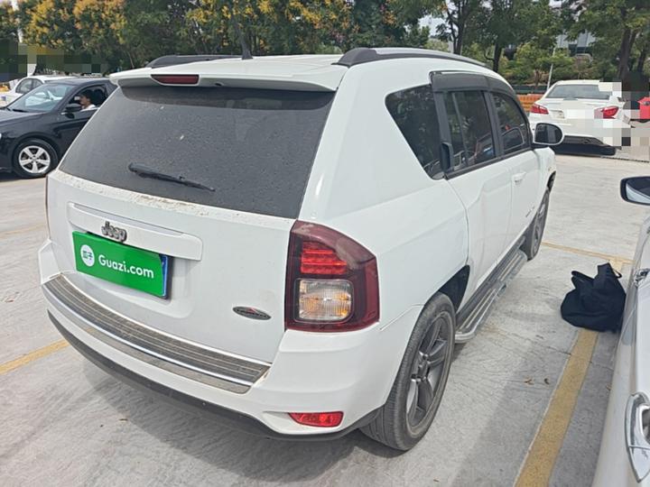Compass Imported 2014 Facelift 2.4L AWD Comfort photo 4