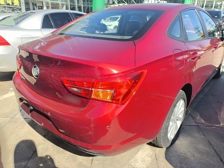 Verano 2015 Sedan 15S AT Leading photo 4