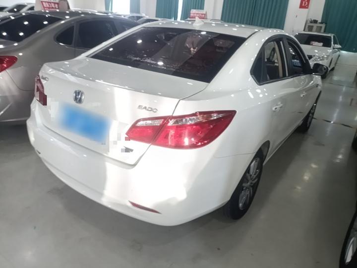 Eado 2015 1.6L AT Luxury photo 6