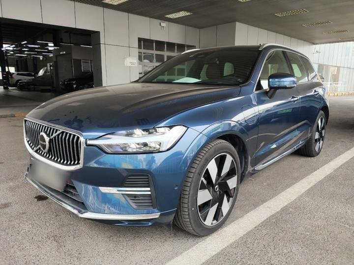 XC60 EV 2025 Hybrid Long Range AWD Luxury