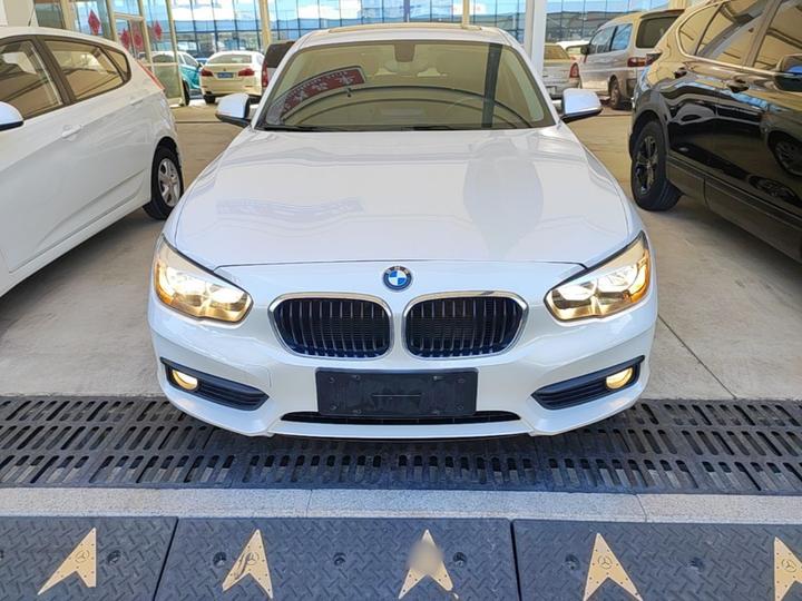 1 Series Imported 2018 118i Leading photo 2
