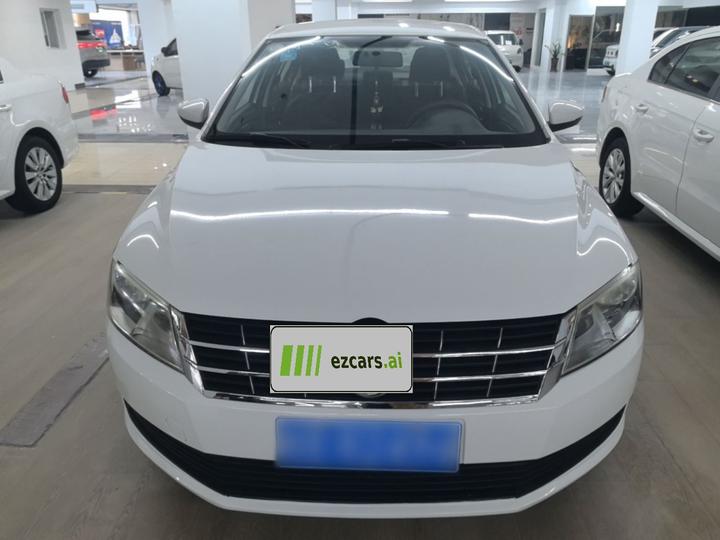Lavida 2013 Facelift Classic 1.6L AT photo 2