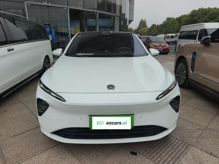 ET7 2022 100kWh Launch Edition photo 2