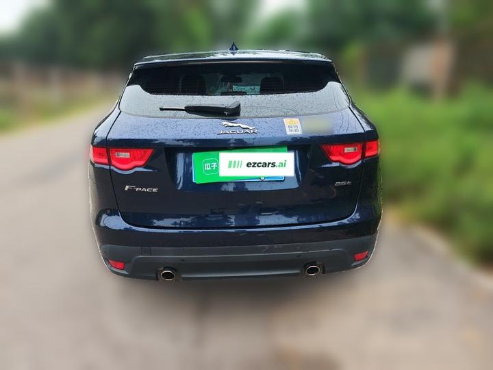 F-PACE 2016 2.0T RWD Exclusive photo 5