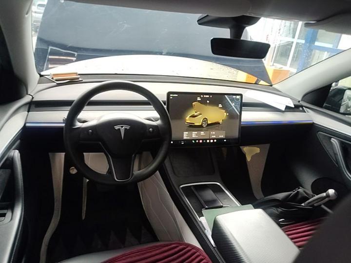 Model Y 2023 RWD photo 5