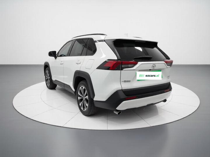 RAV4 2023 2.0L CVT AWD Plus photo 4