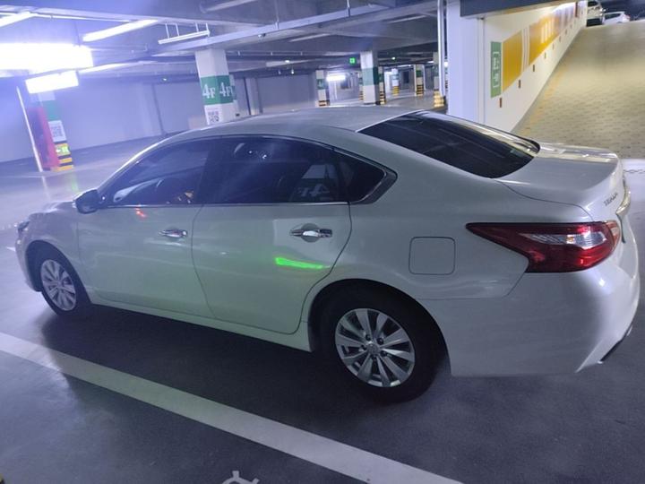Teana 2018 2.0L XL photo 3
