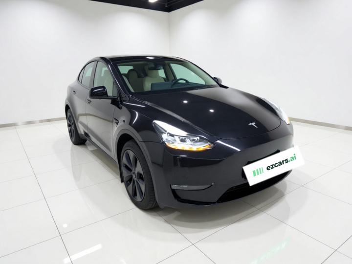 Model Y 2022 Long Range AWD photo 3