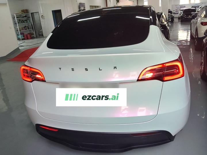 Model Y 2022 Facelift RWD photo 3