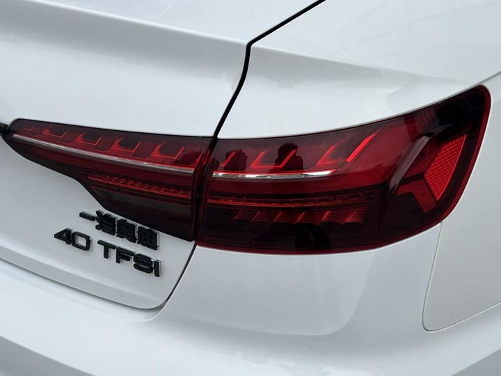 A4L 2023 40 TFSI Luxury Dynamic photo 5