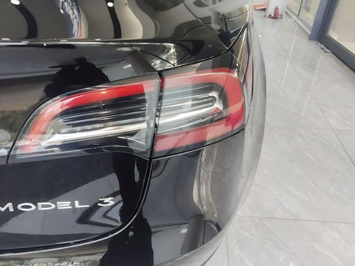 Model 3 2022 RWD photo 7