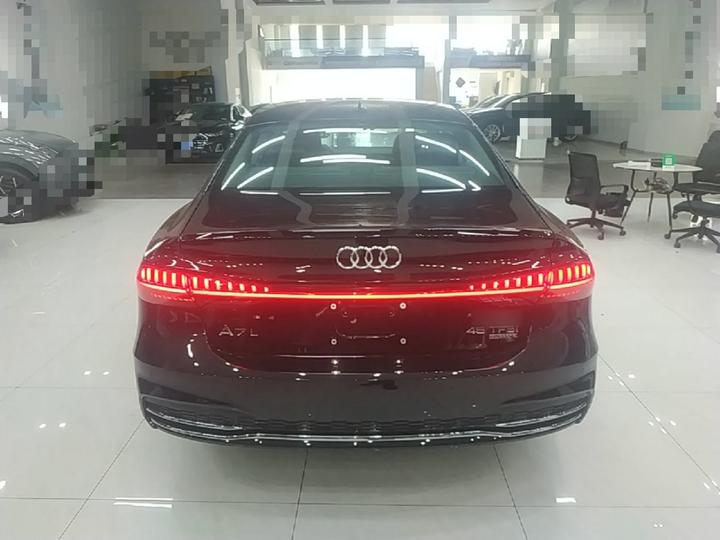 A7L 2025 45 TFSI quattro photo 3