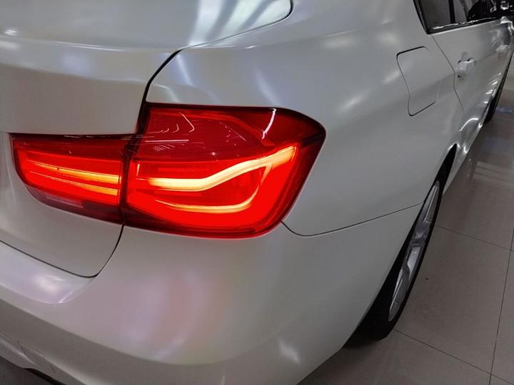 3 Series 2018 320i M Sport Package photo 7
