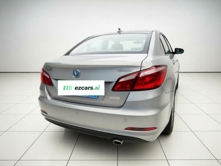 Eado 2015 1.6L MT Luxury IV photo 5