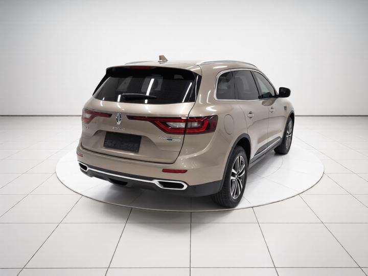 2017 2.5L AWD Supreme photo 6