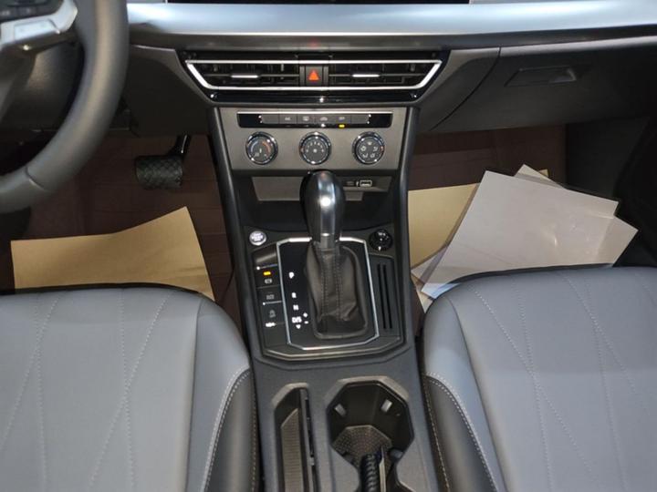 Lavida 2024 1.5L AT photo 6